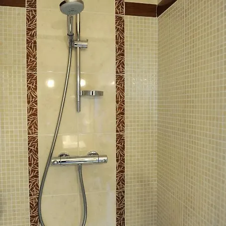 بيت للعطل La Closeraie Lantages